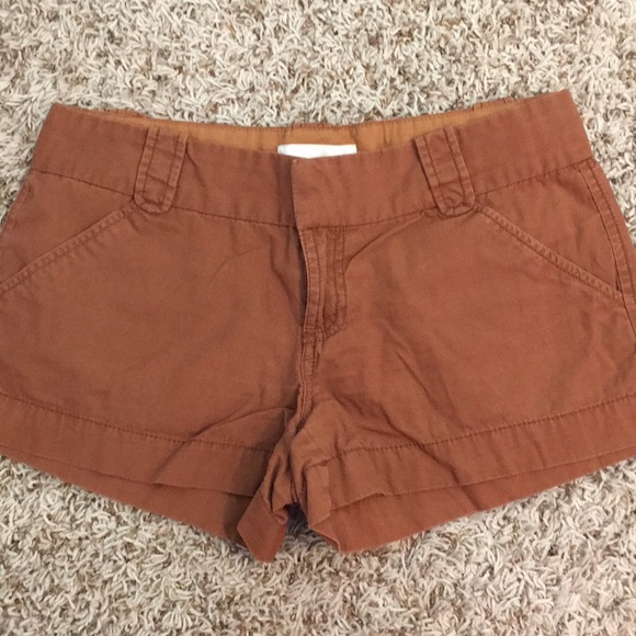Old Navy Pants - Old Navy Size 4 Burnt Rust Shorts 😍